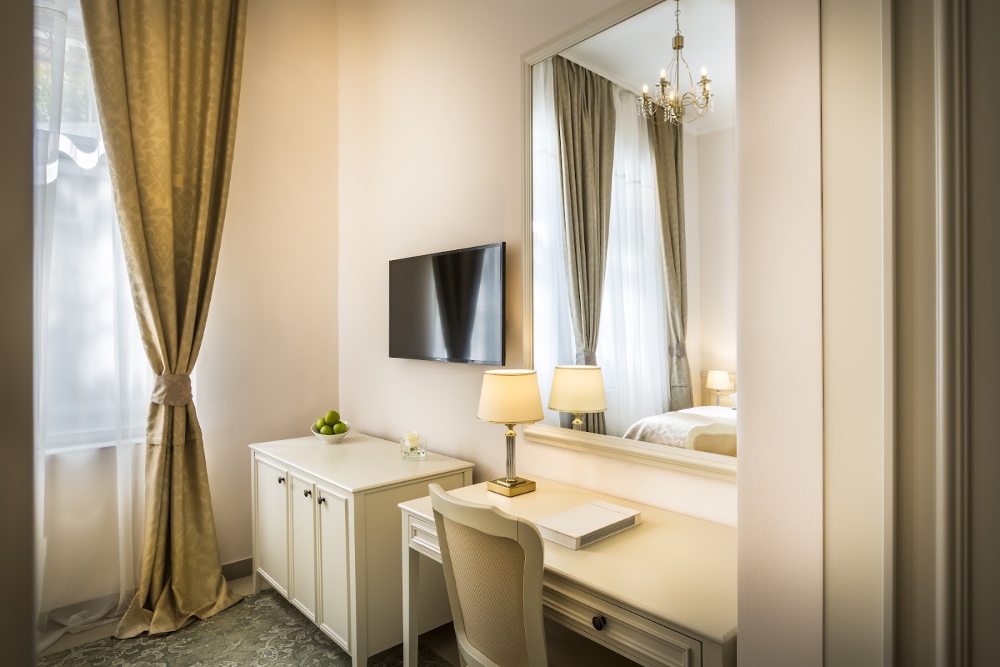 Hotel Palace Bellevue, dog-friendly hotel, photo 5