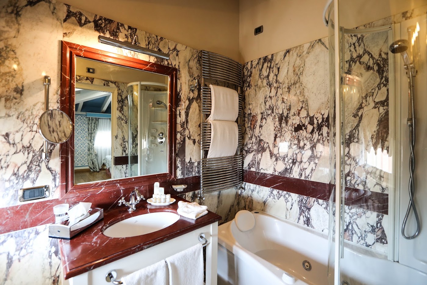 Hotel Palazzo Guiscardo, dog-friendly hotel, photo 4