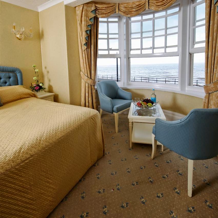 Hotel Riviera, dog-friendly hotel, photo 3