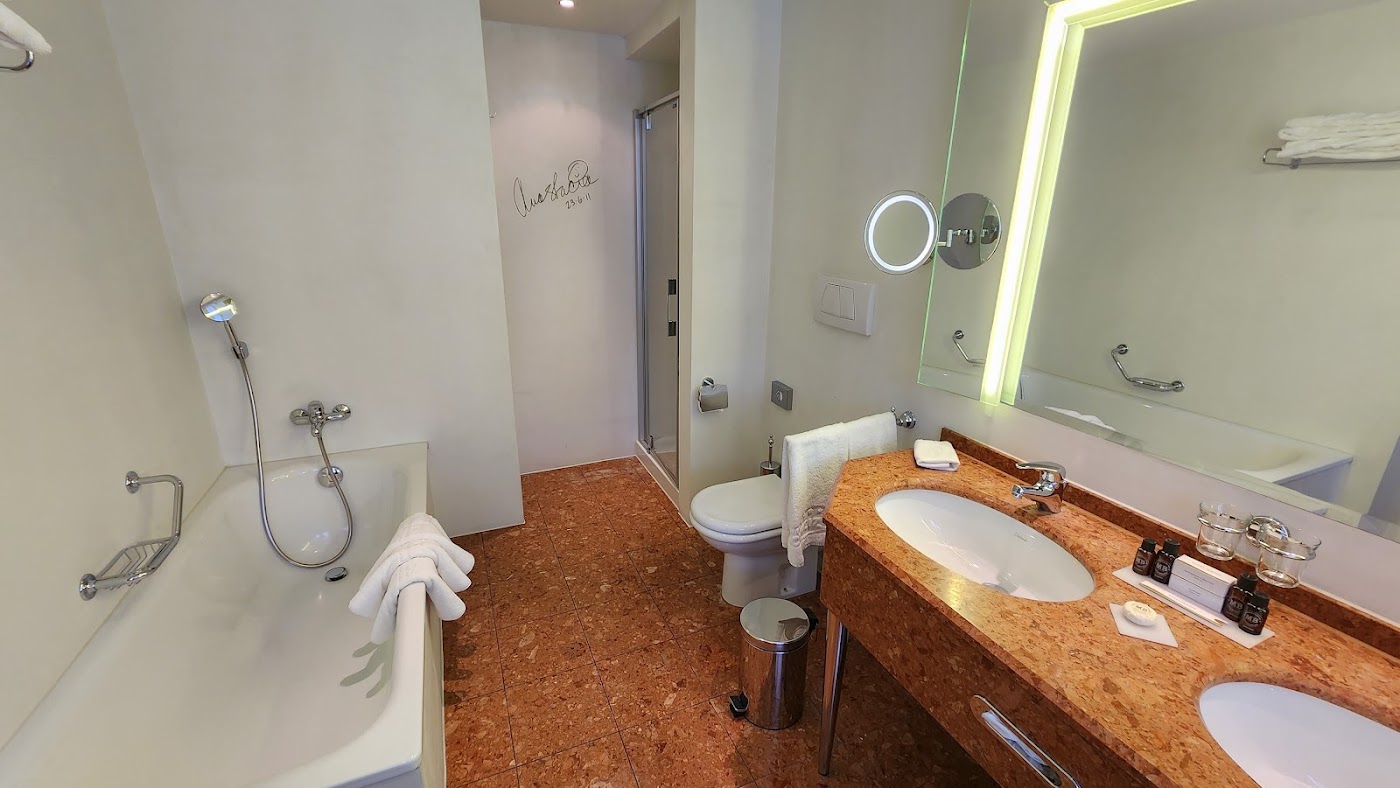 Hotel Schweizerhof Luzern, dog-friendly hotel, photo 4