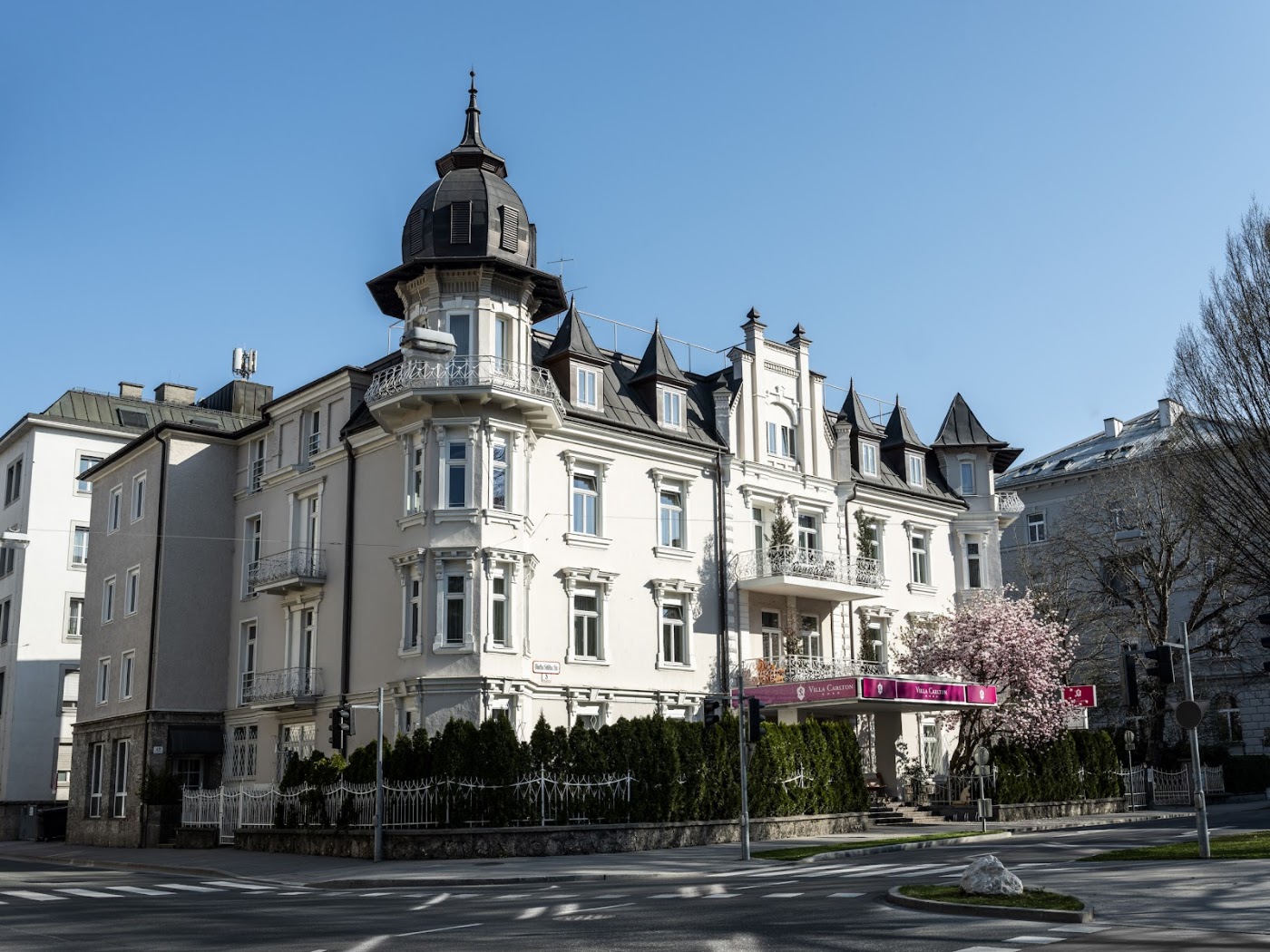 Hotel Villa Carlton, dog-friendly hotel in Salzburg