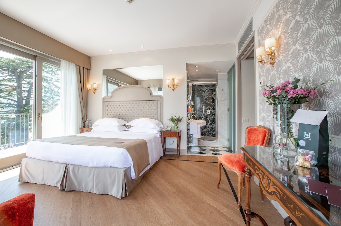 Hotel Villa Flori, dog-friendly hotel, photo 3