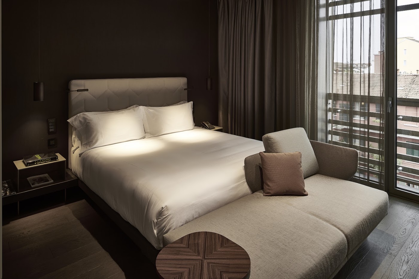 Hotel Viu Milan, dog-friendly hotel, photo 2