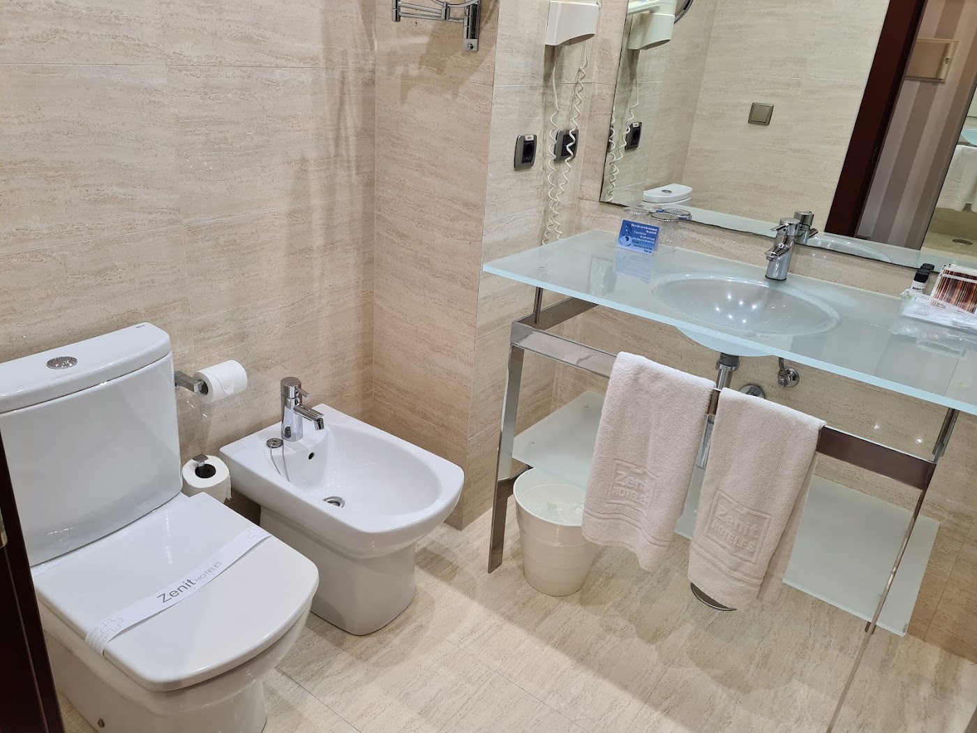 Hotel Zenit Valencia, dog-friendly hotel, photo 4
