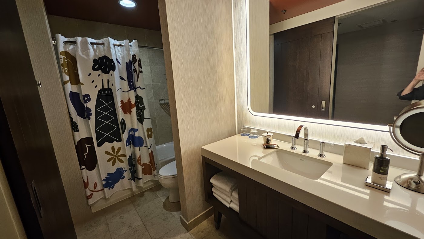 Hyatt Centric Chicago Magnificent Mile, dog-friendly hotel, photo 5