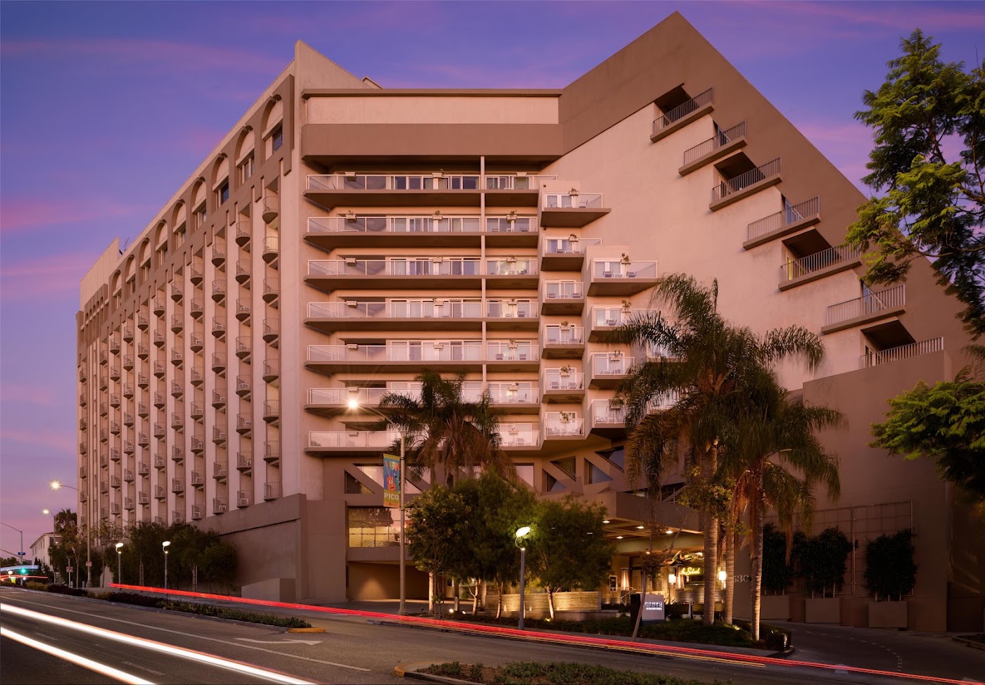 Hyatt Centric Delfina Santa Monica, dog-friendly hotel, photo 2