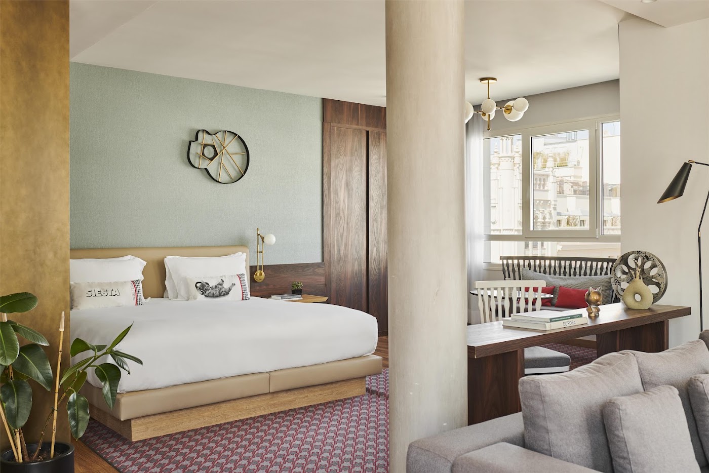 Hyatt Centric Gran Via Madrid, dog-friendly hotel, photo 3