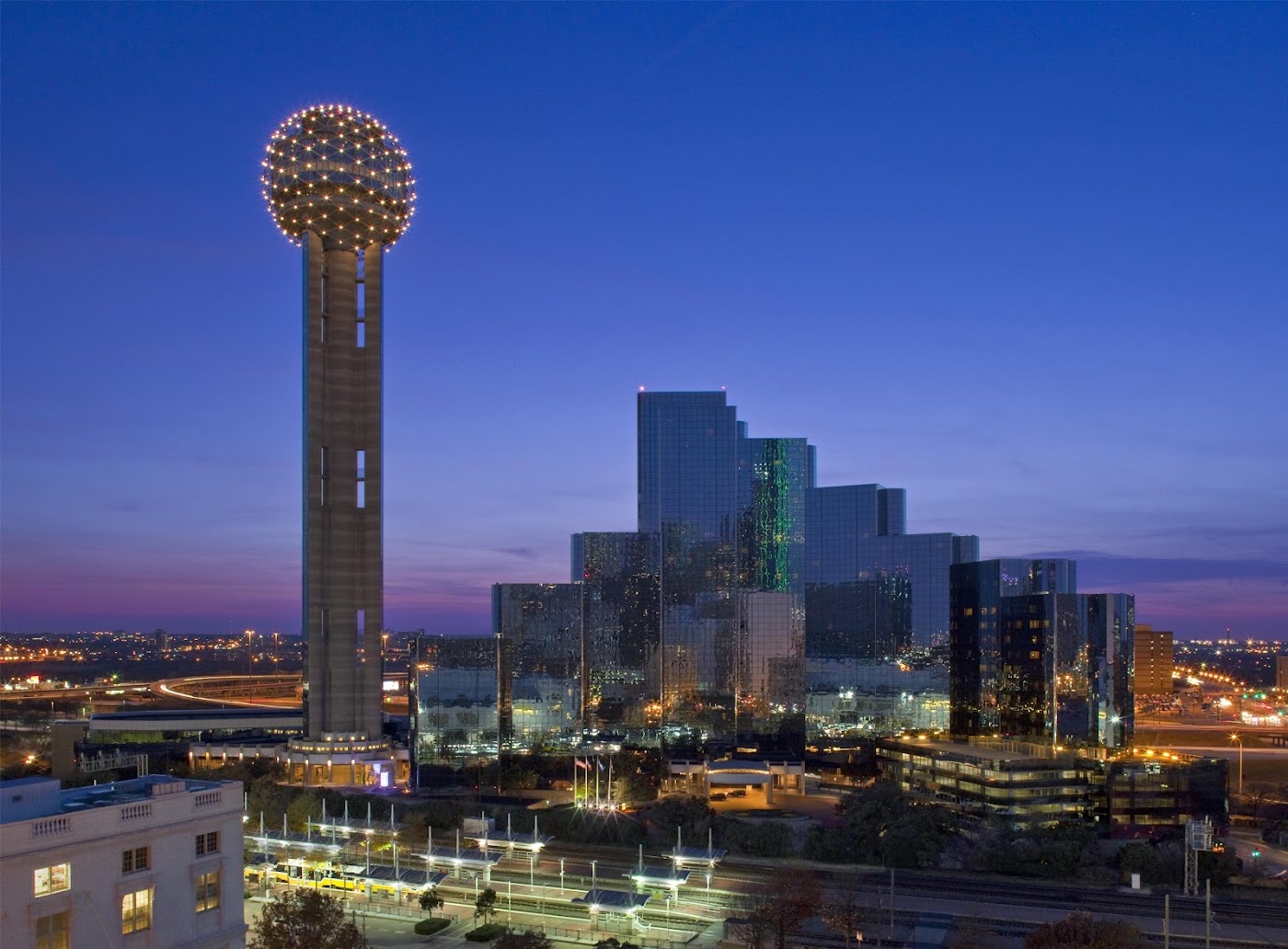 Hyatt Regency Dallas, dog-friendly hotel, photo 2
