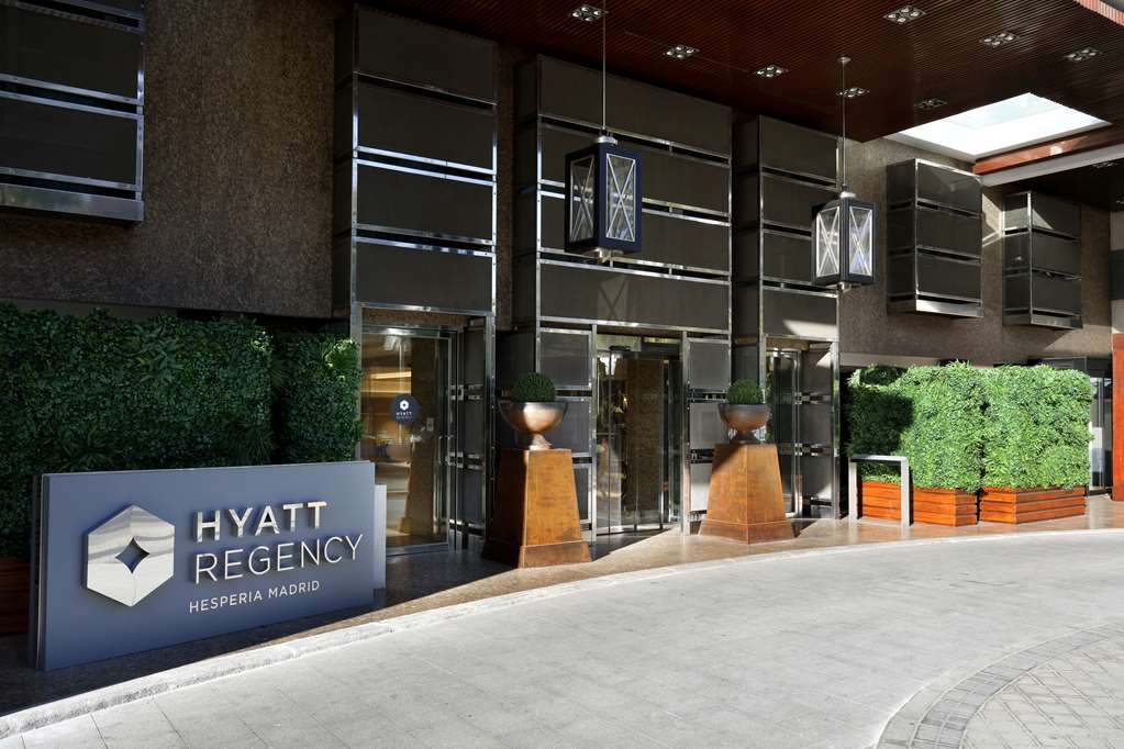 Hyatt Regency Hesperia Madrid, dog-friendly hotel, photo 2