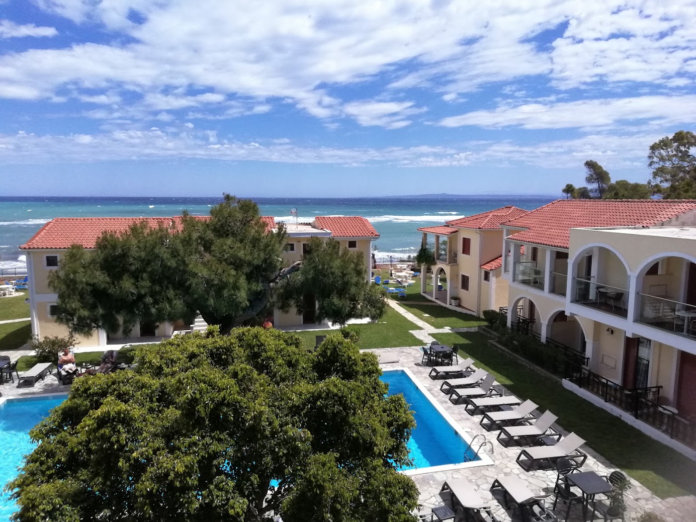 Iliessa Beach Hotel, dog-friendly hotel, photo 2