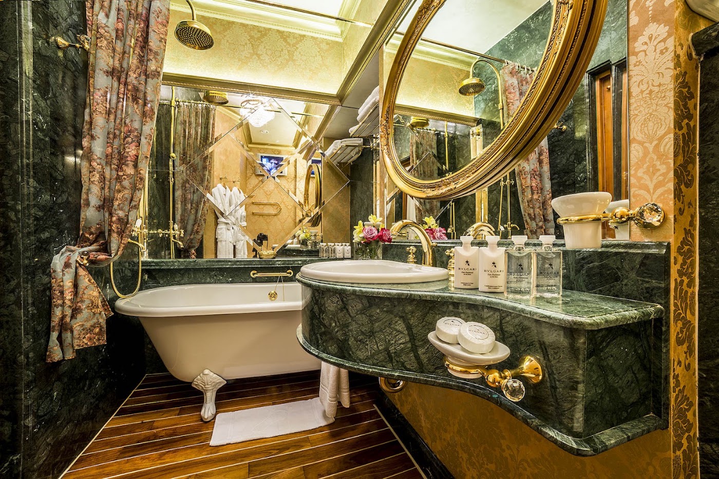 Imperial Hotel & Restaurant, dog-friendly hotel, photo 4