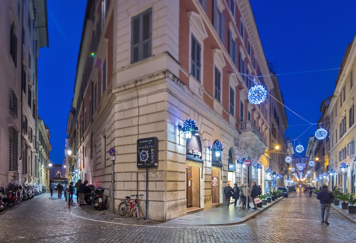 J.K. Place Roma, dog-friendly hotel, photo 2