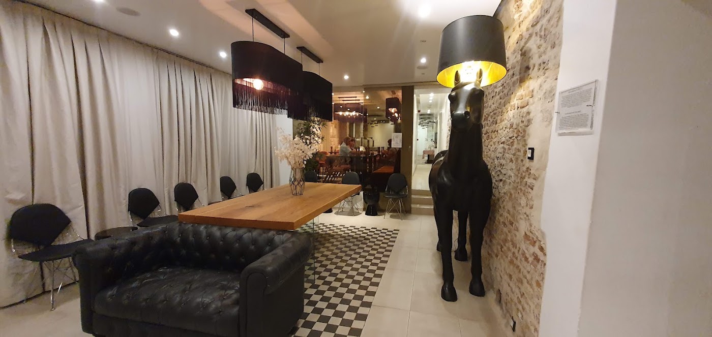 Jupiter Heritage Hotel, dog-friendly hotel, photo 5