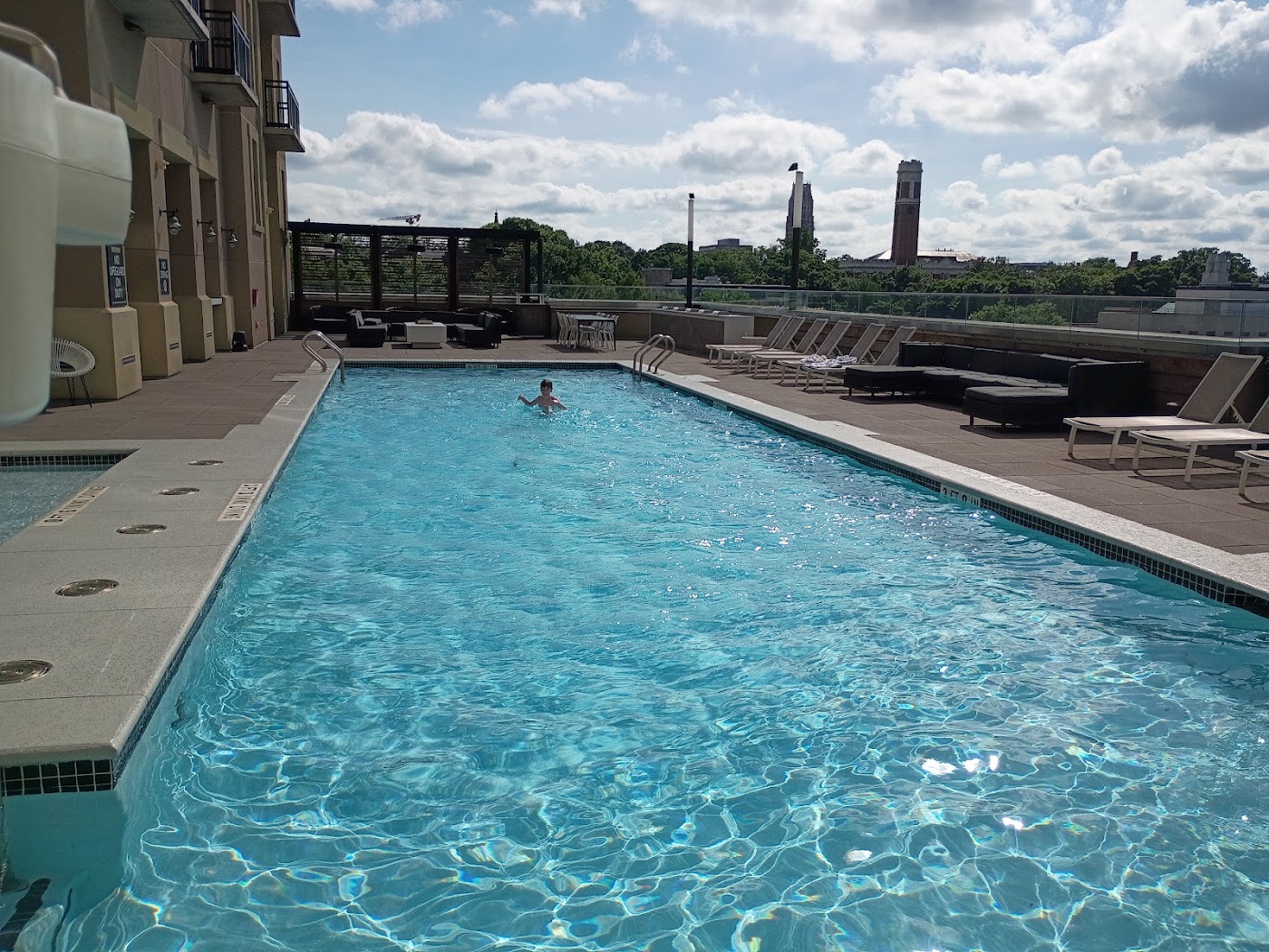 Kimpton Aertson Hotel, dog-friendly hotel, photo 3