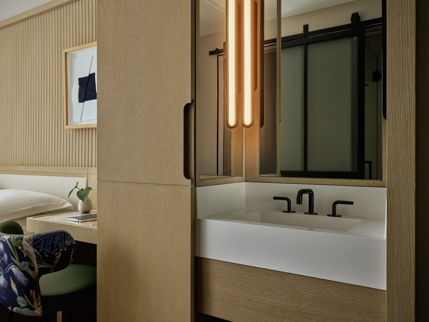 Kimpton Era Midtown New York, dog-friendly hotel, photo 4