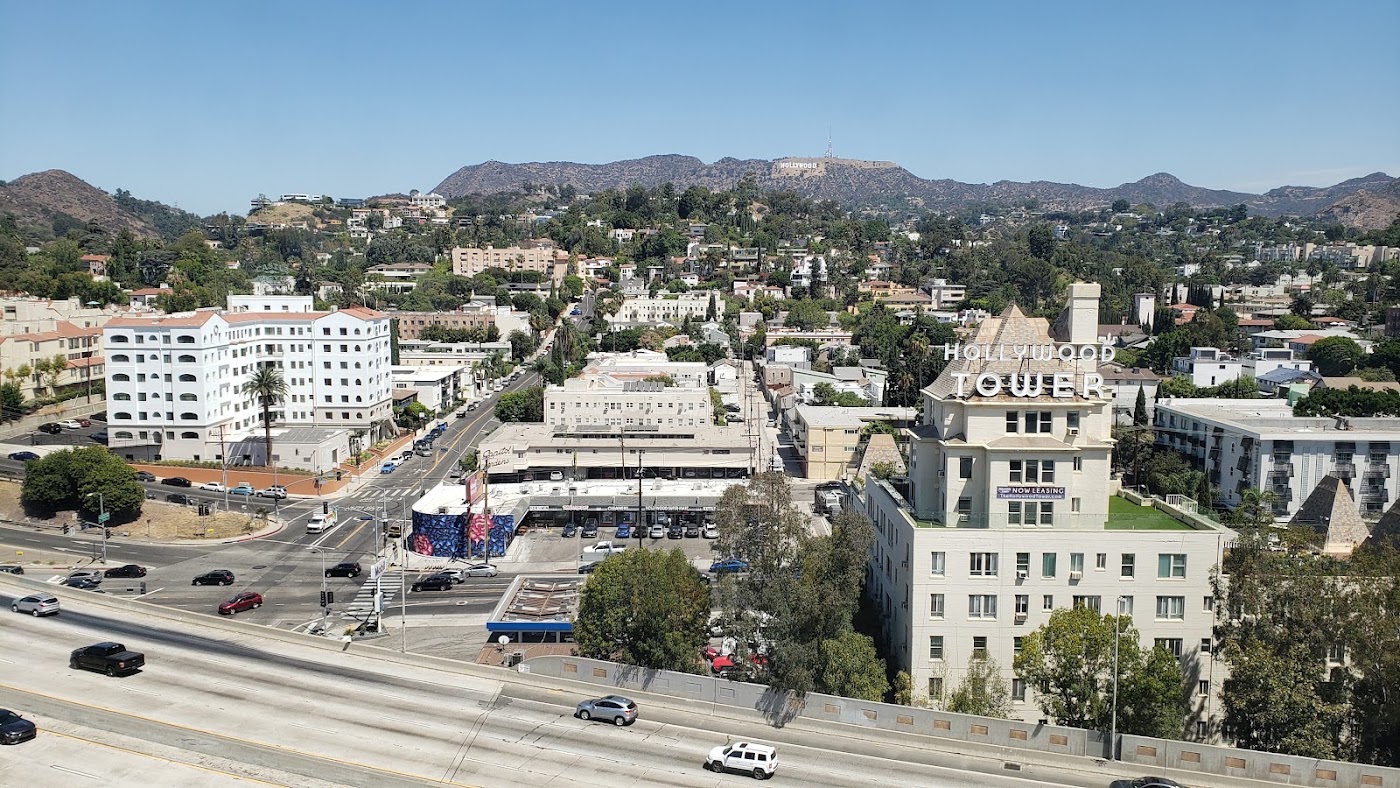 Kimpton Everly Hotel Hollywood, dog-friendly hotel, photo 2