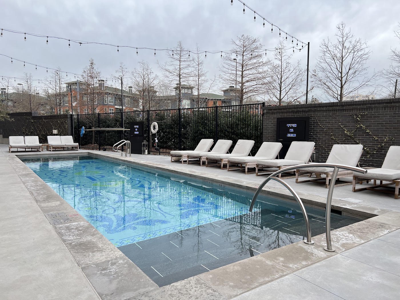Kimpton Pittman Hotel, dog-friendly hotel, photo 4