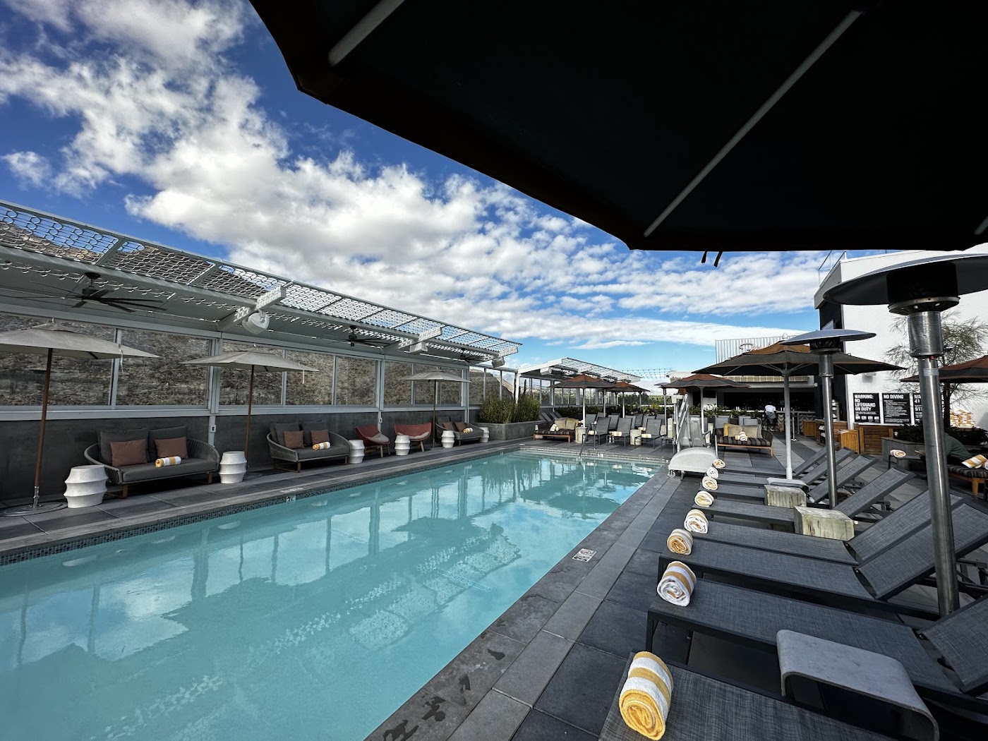 Kimpton Rowan Palm Springs Hotel, dog-friendly hotel, photo 4