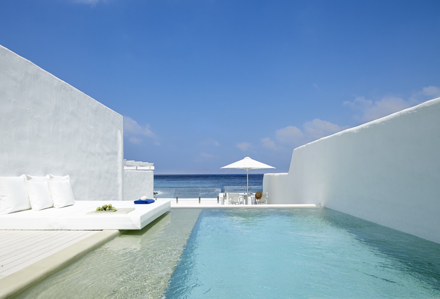 Knossos Beach Bungalows Suites Resort & Spa, dog-friendly hotel, photo 4