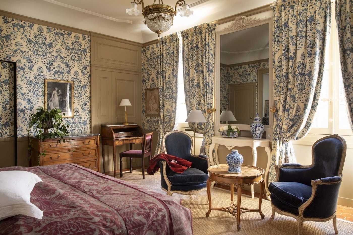 La Mirande, dog-friendly hotel, photo 5