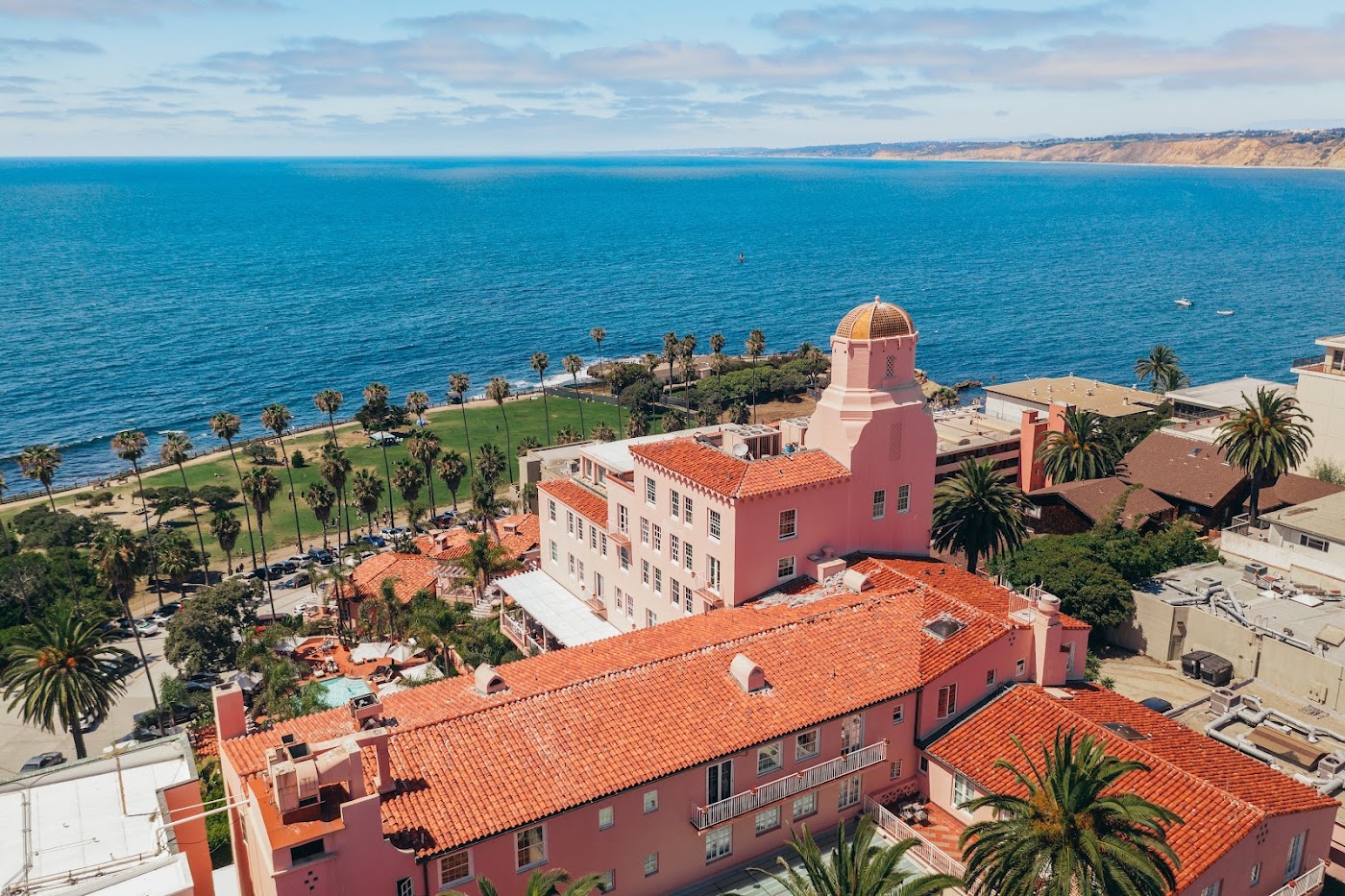 La Valencia Hotel, dog-friendly hotel in San Diego