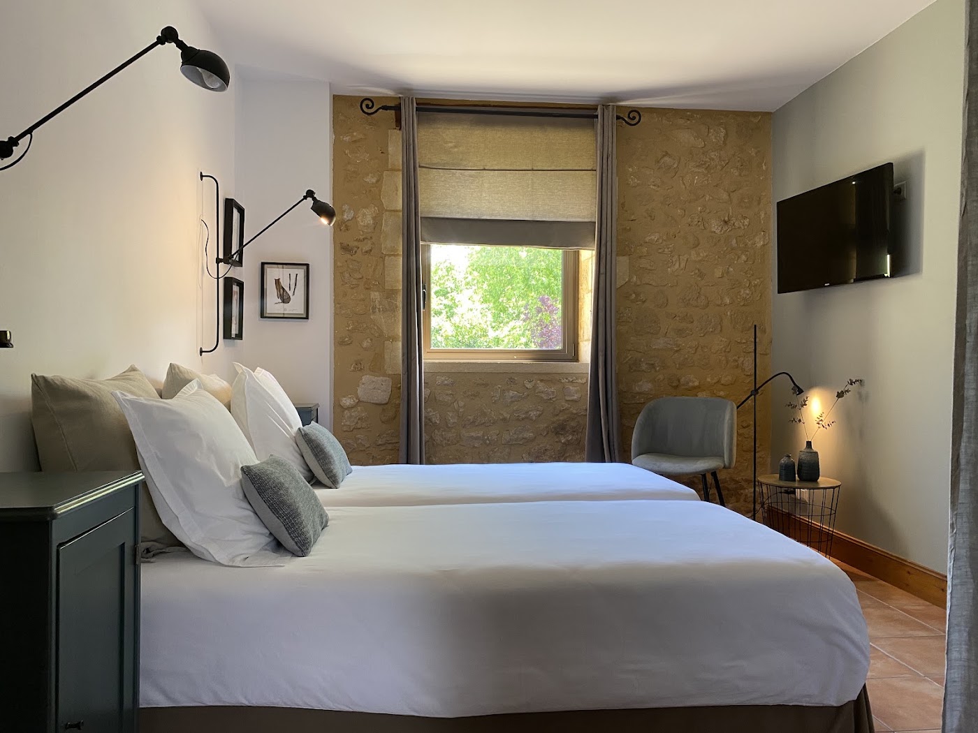 La Villa Romaine, dog-friendly hotel, photo 3