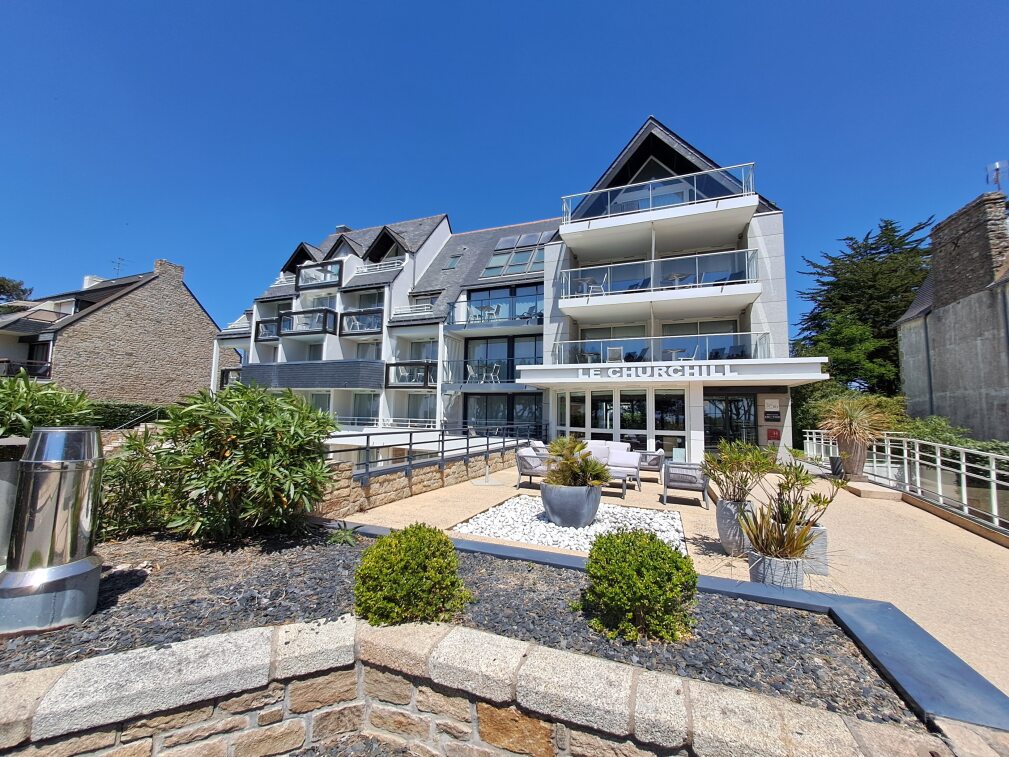 Le Churchill Hôtel & Spa, dog-friendly hotel, photo 2