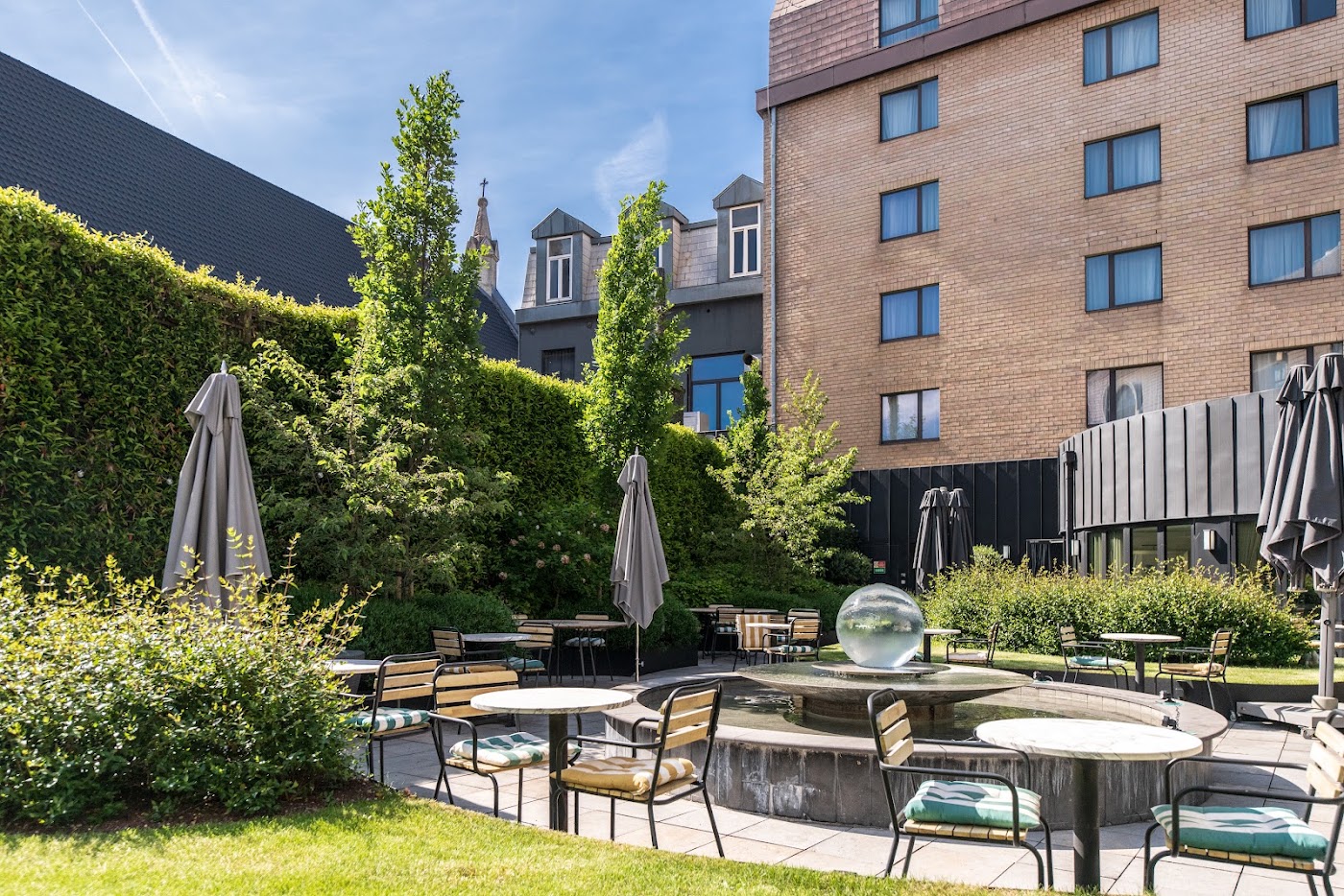 Le Louise Hotel Brussels - MGallery, dog-friendly hotel, photo 2