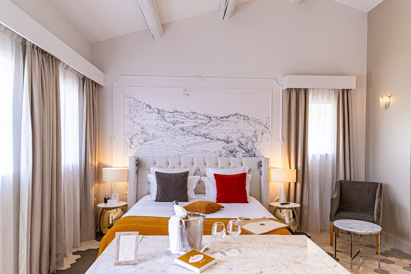Le Mas des Herbes Blanches, dog-friendly hotel, photo 3