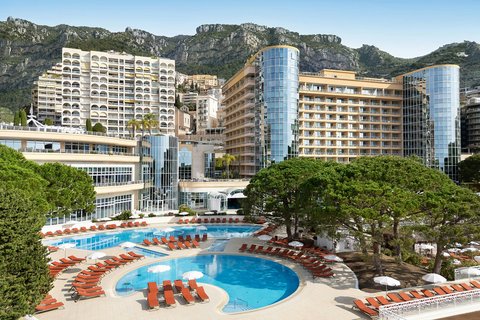 Le Méridien Beach Plaza, dog-friendly hotel, photo 2