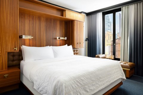 Le Méridien New York, Central Park, dog-friendly hotel, photo 3