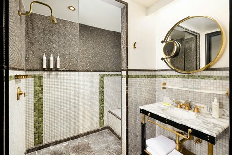 Le Méridien New York, Central Park, dog-friendly hotel, photo 4