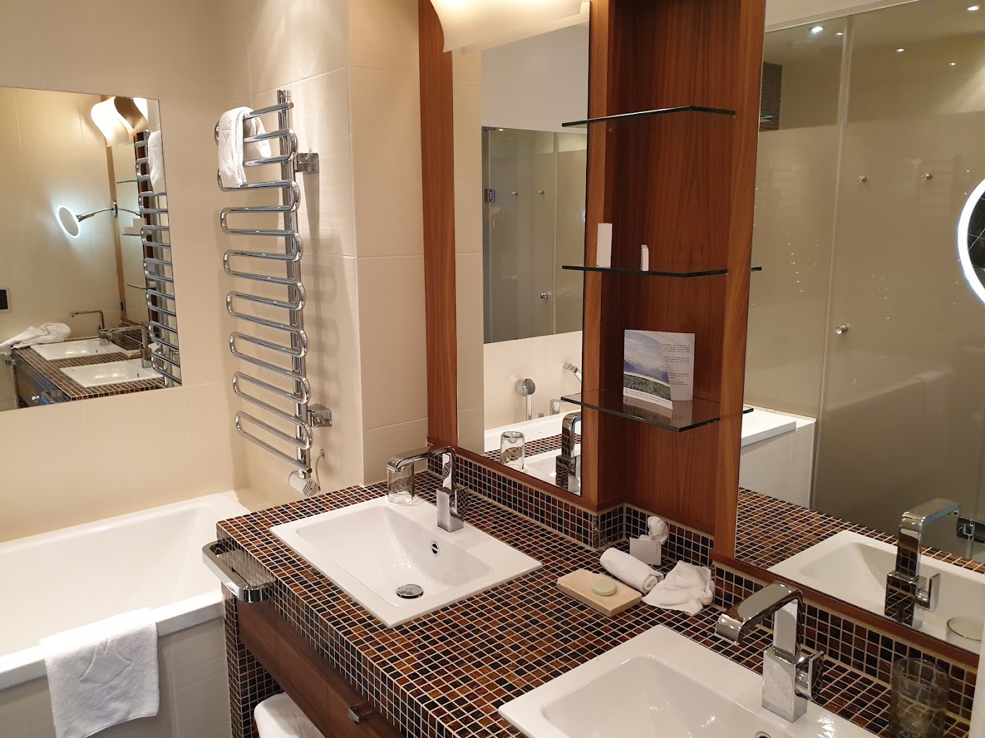 Le Mirador Resort & Spa, dog-friendly hotel, photo 5