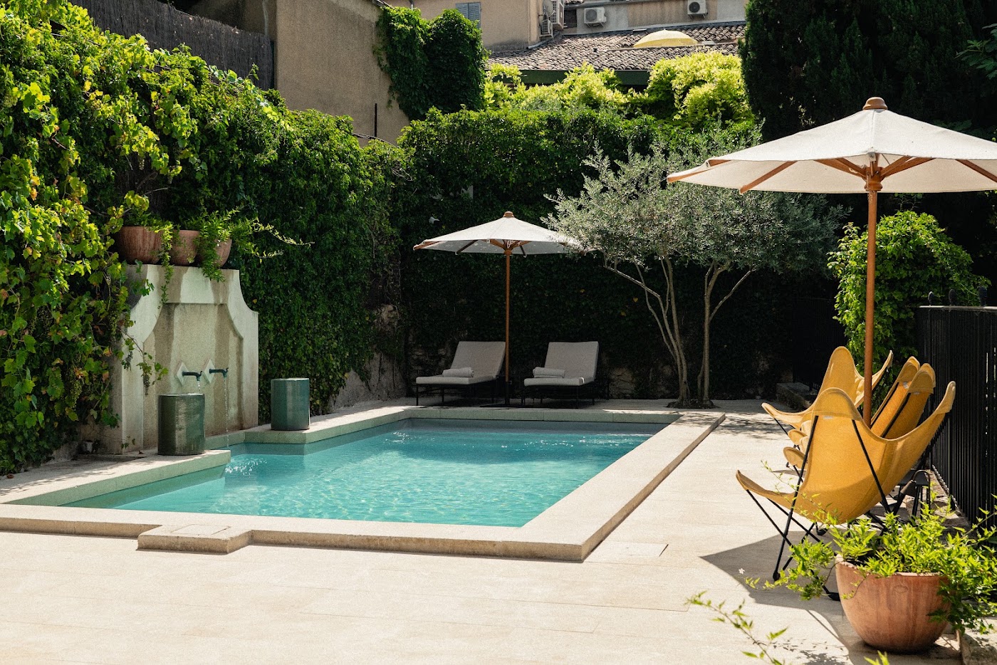 Le Moulin, Lourmarin, dog-friendly hotel, photo 3