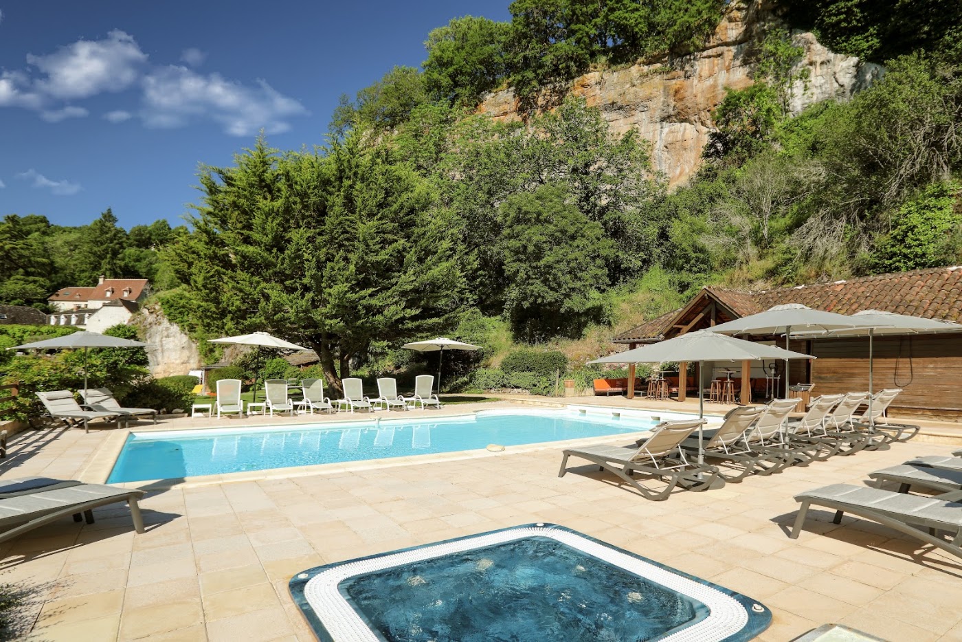 Le Pont de l'Ouysse, dog-friendly hotel, photo 4