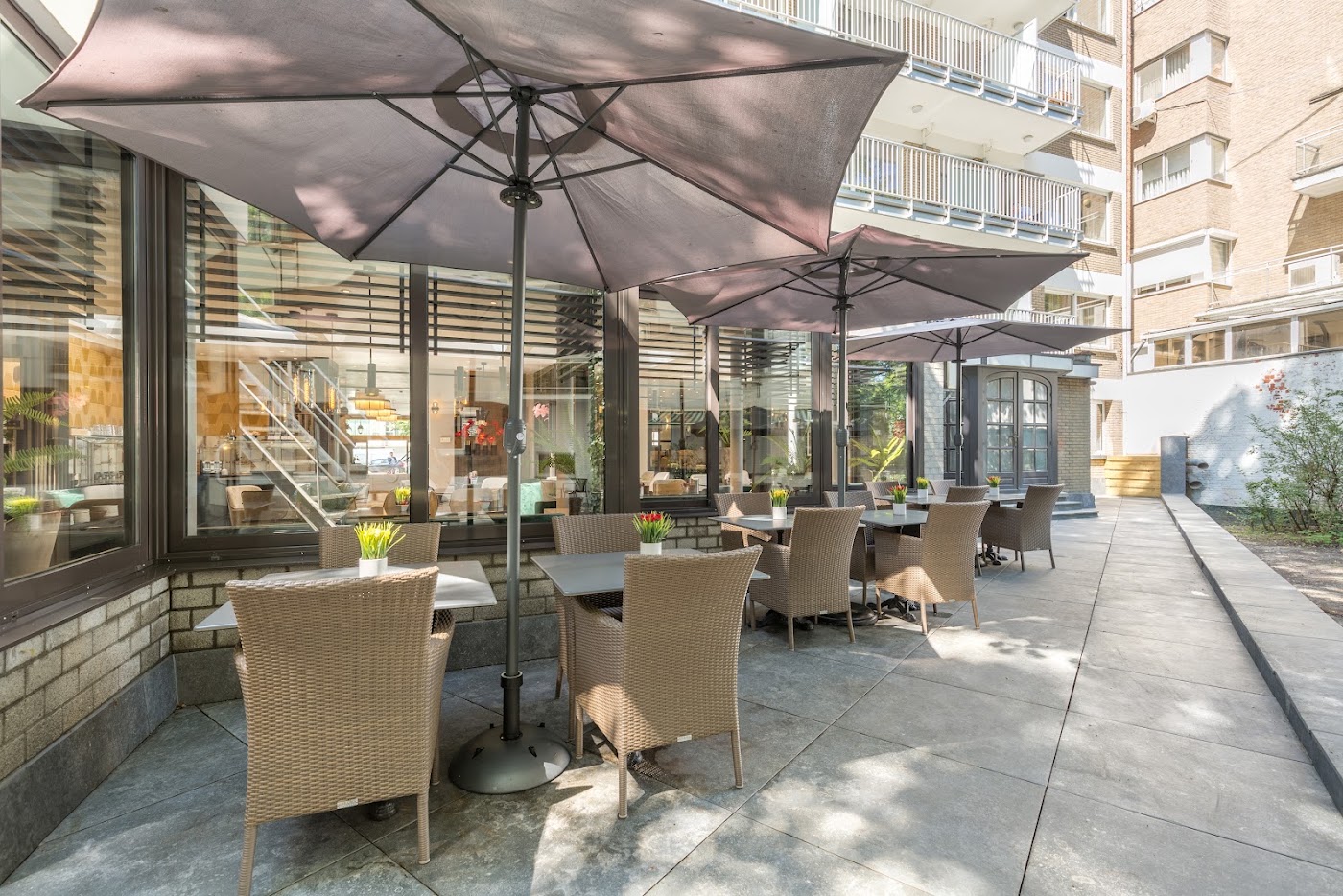 Leonardo Hotel Antwerp The Plaza, dog-friendly hotel, photo 2