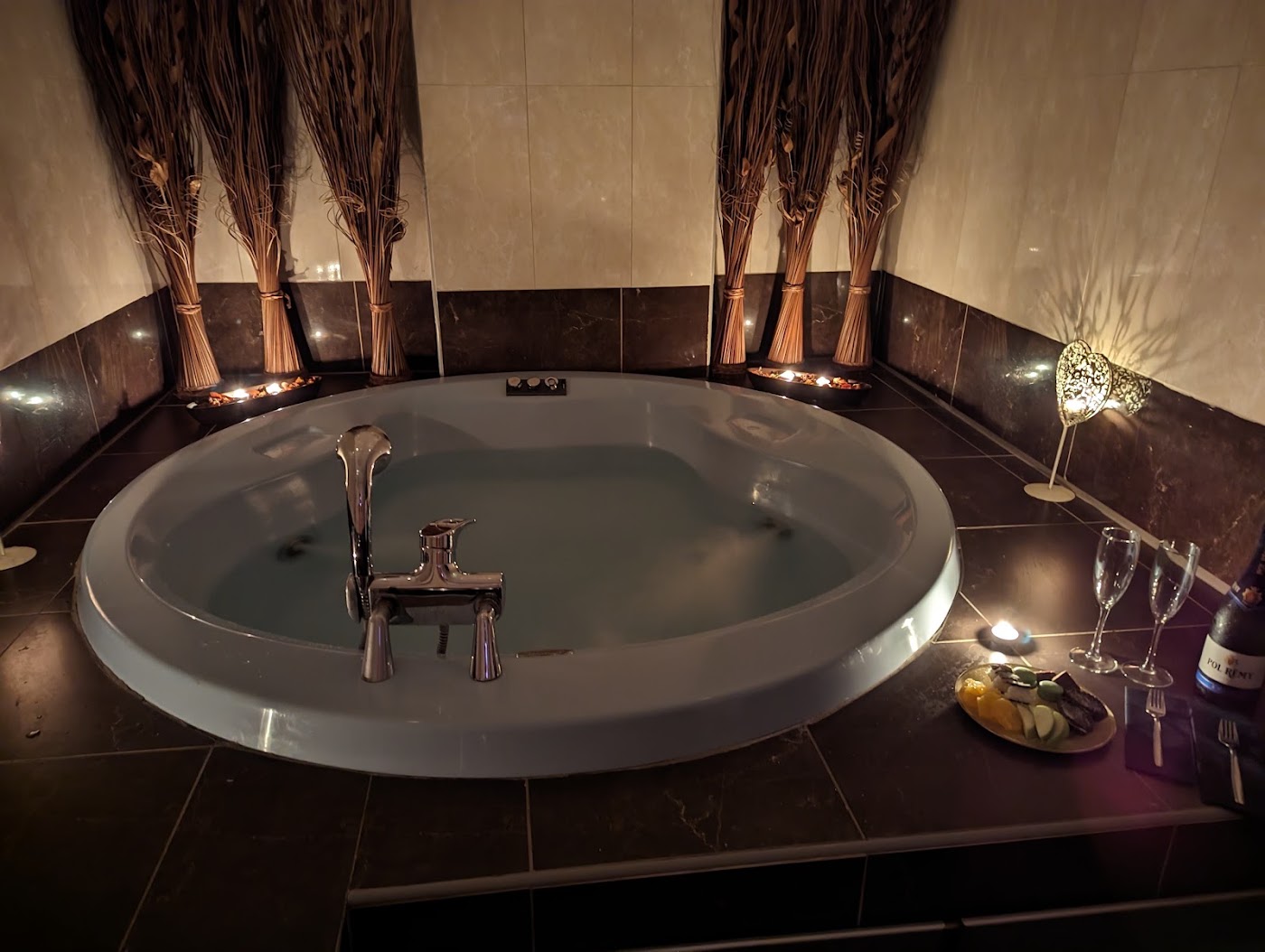 Leonardo Plaza Cypria Maris Beach Hotel & Spa, dog-friendly hotel, photo 4