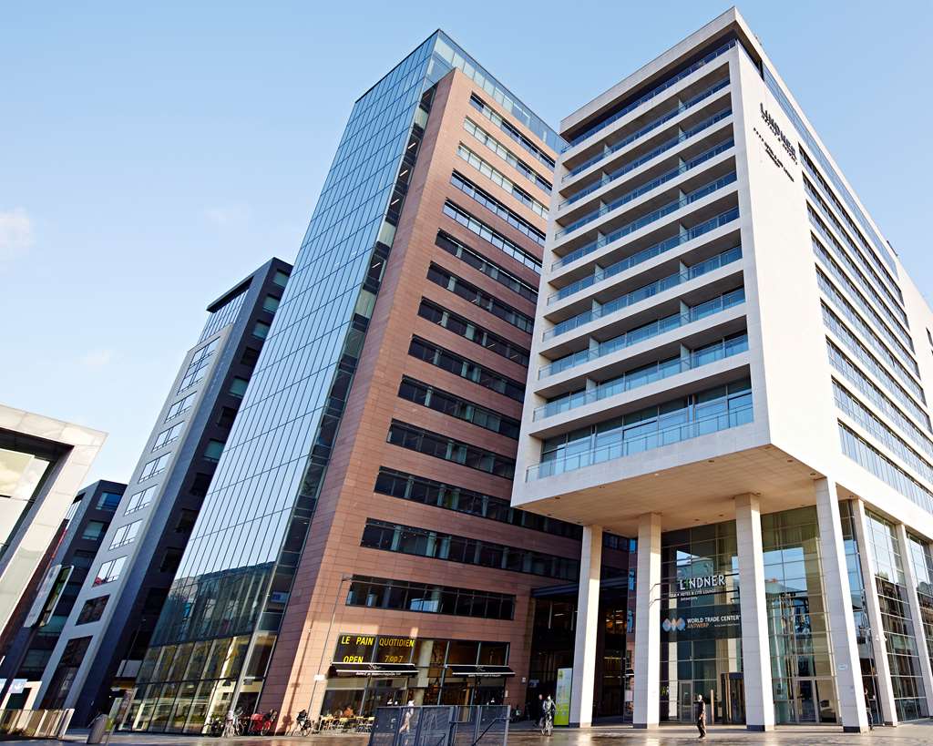 Lindner Hotel Antwerp, part of JdV by Hyatt, dog-friendly hotel, photo 2