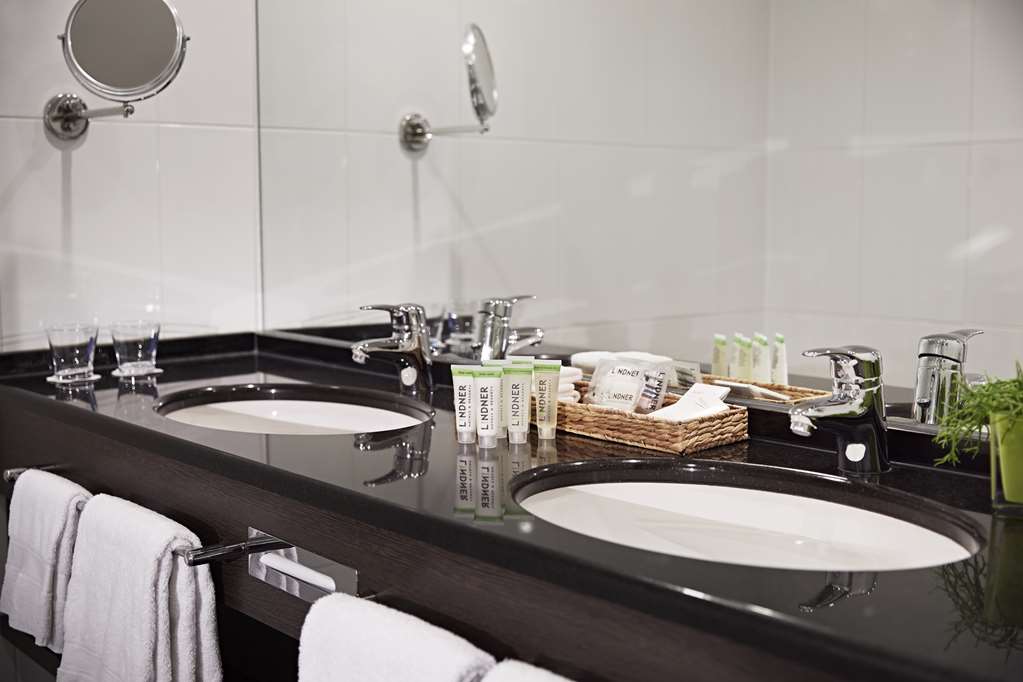 Lindner Hotel Antwerp, part of JdV by Hyatt, dog-friendly hotel, photo 4