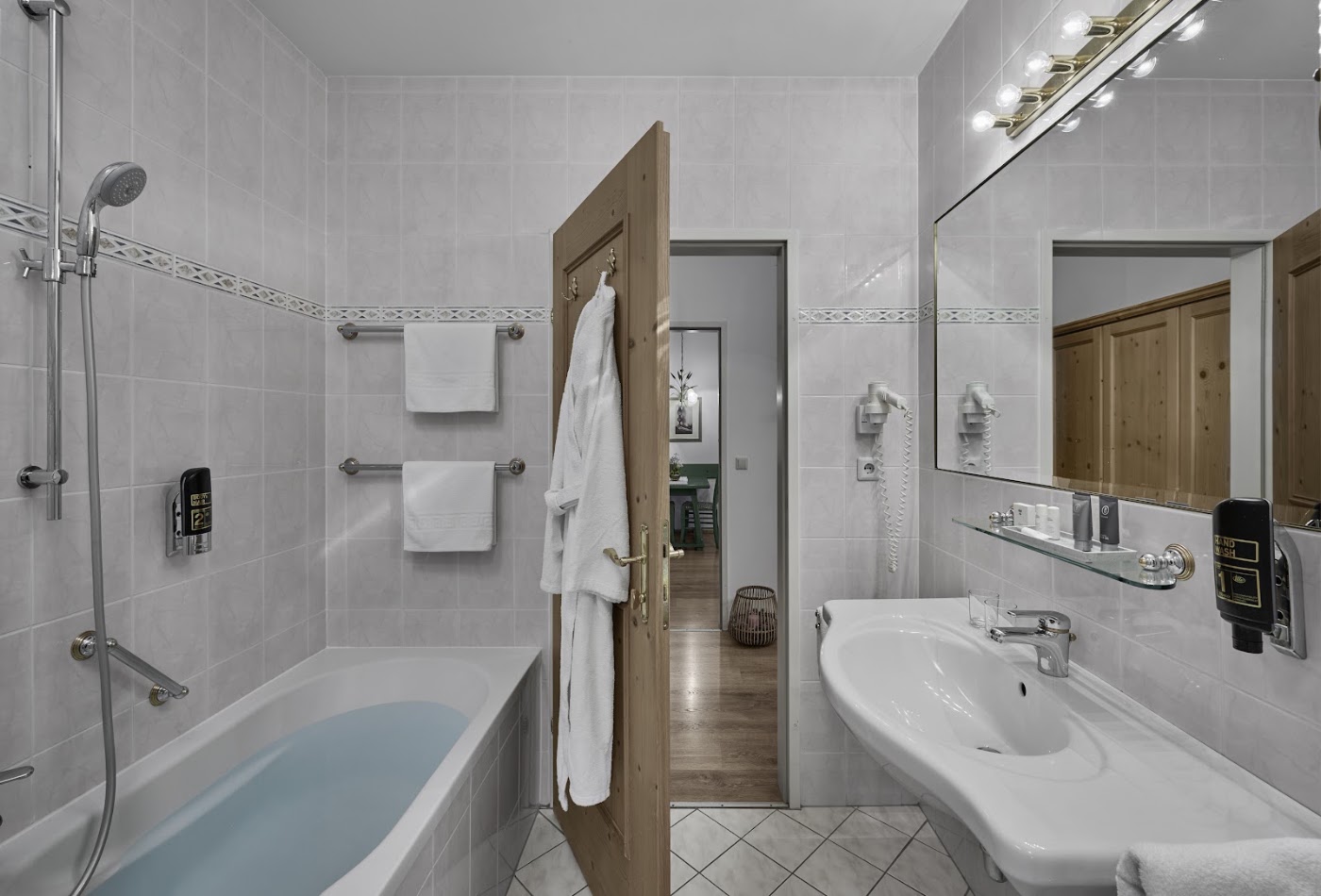 Lisi Family Hotel, dog-friendly hotel, photo 5
