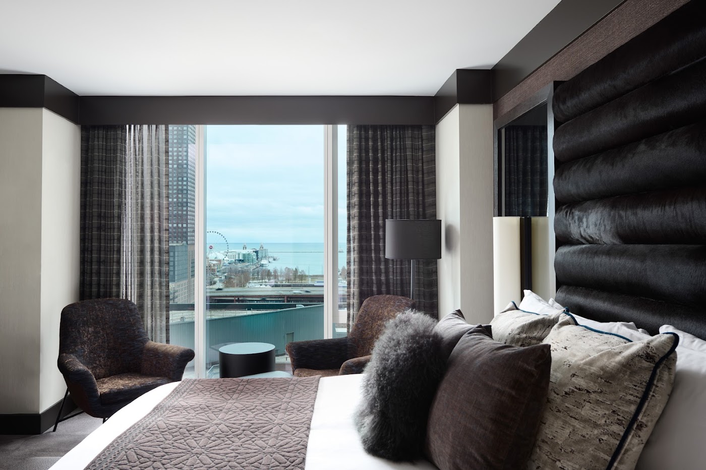 Loews Chicago Hotel, dog-friendly hotel, photo 3