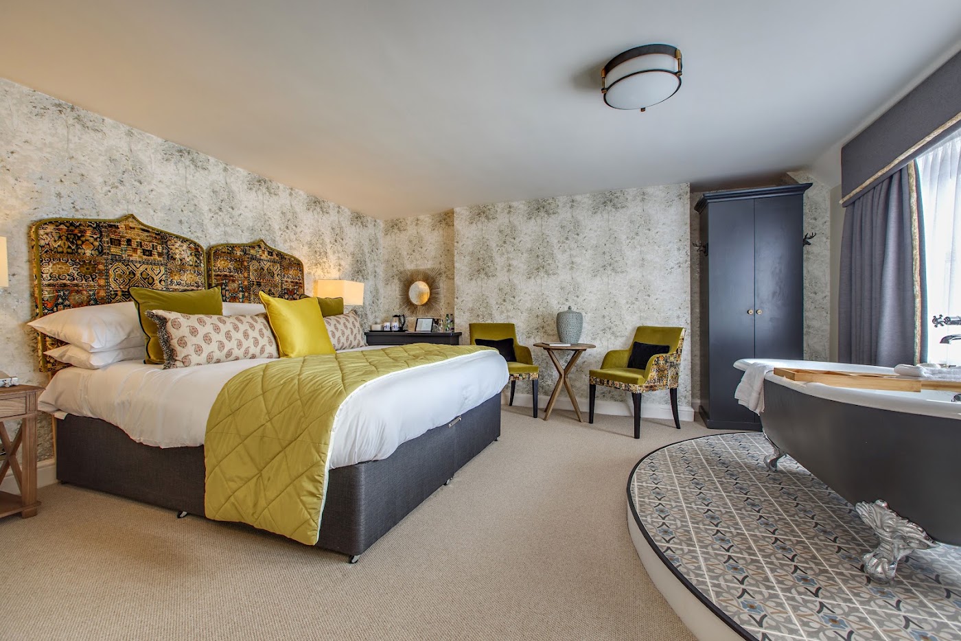 Maids Head Hotel, dog-friendly hotel, photo 5