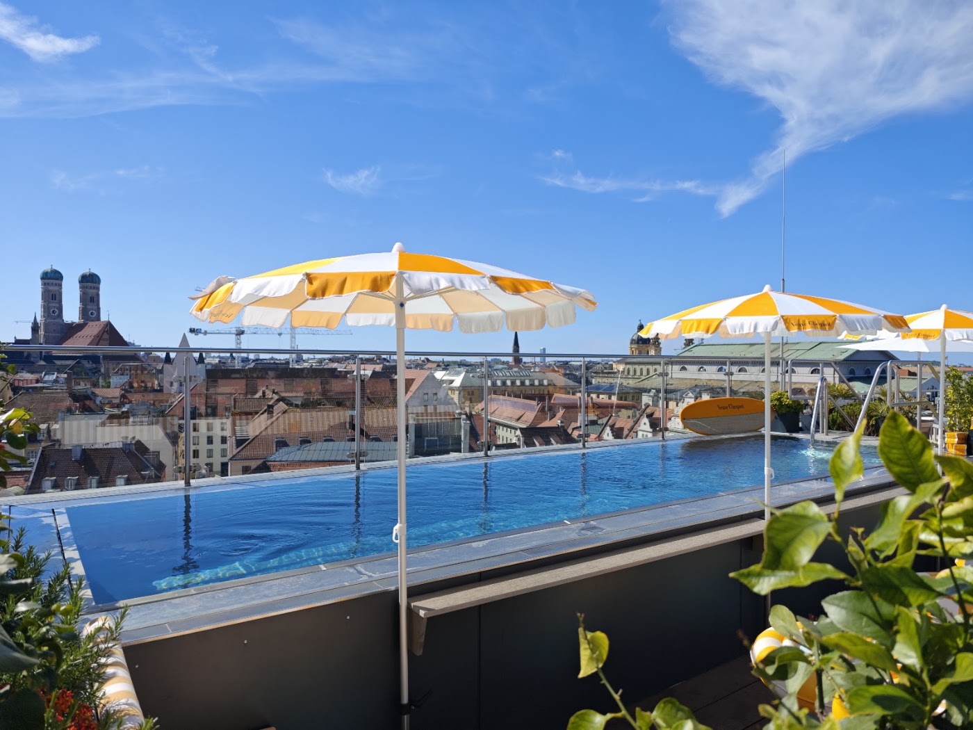 Mandarin Oriental, Munich, dog-friendly hotel, photo 3