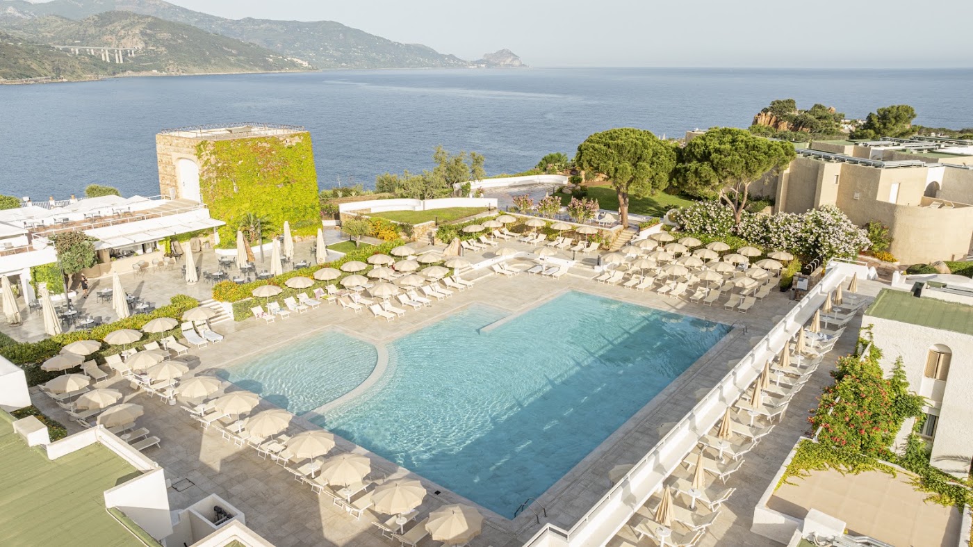 Mangia's Pollina Resort, dog-friendly hotel, photo 2