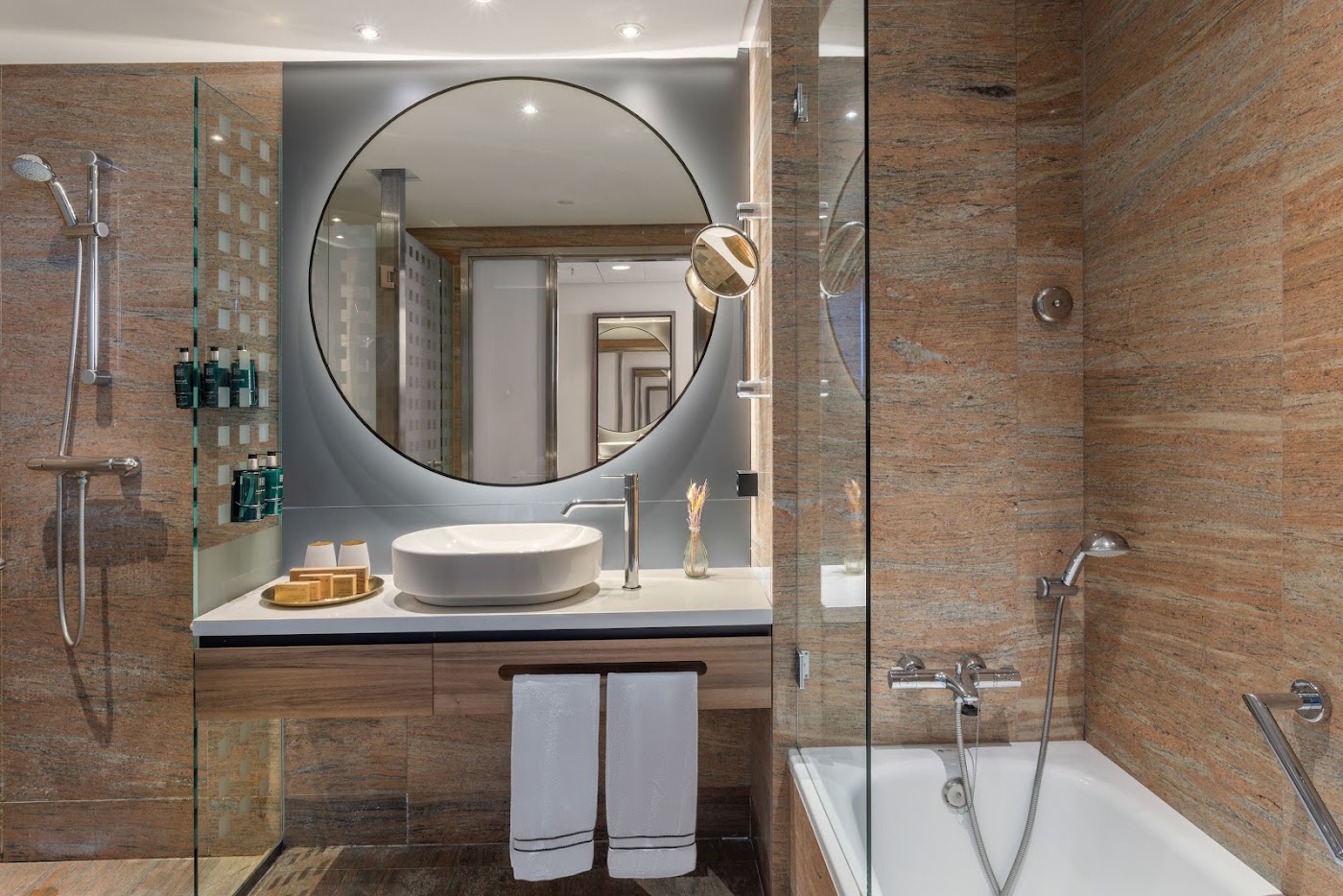 Meliá Valencia, dog-friendly hotel, photo 4