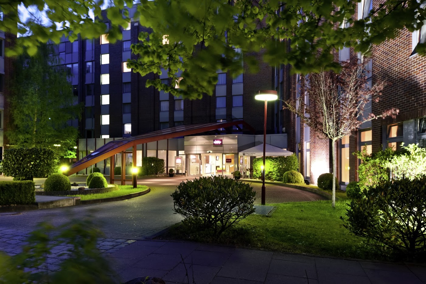 Mercure Hotel Hamburg am Volkspark, dog-friendly hotel, photo 2