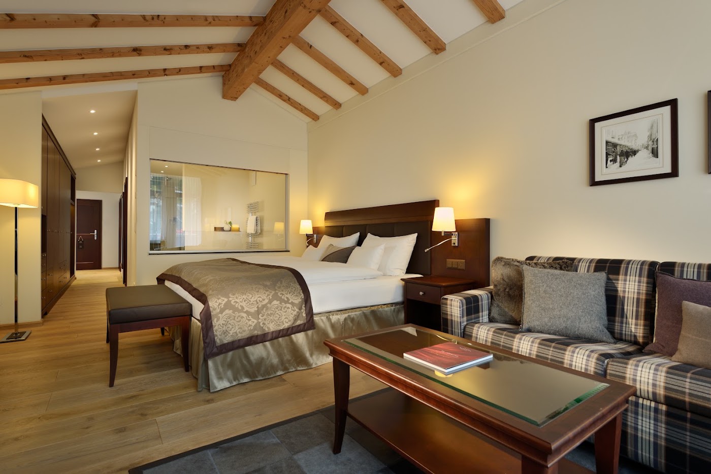 Mont Cervin Palace, dog-friendly hotel, photo 3