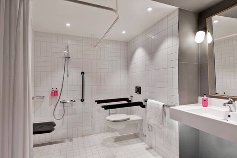 Moxy Bergen, dog-friendly hotel, photo 4
