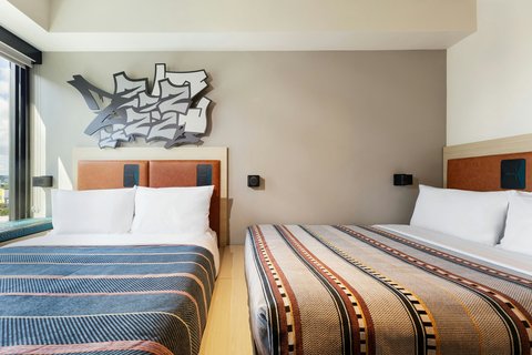 Moxy Miami Wynwood, dog-friendly hotel, photo 3