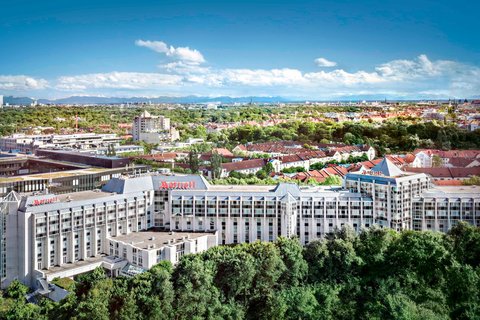 Munich Marriott Hotel, dog-friendly hotel in Munich